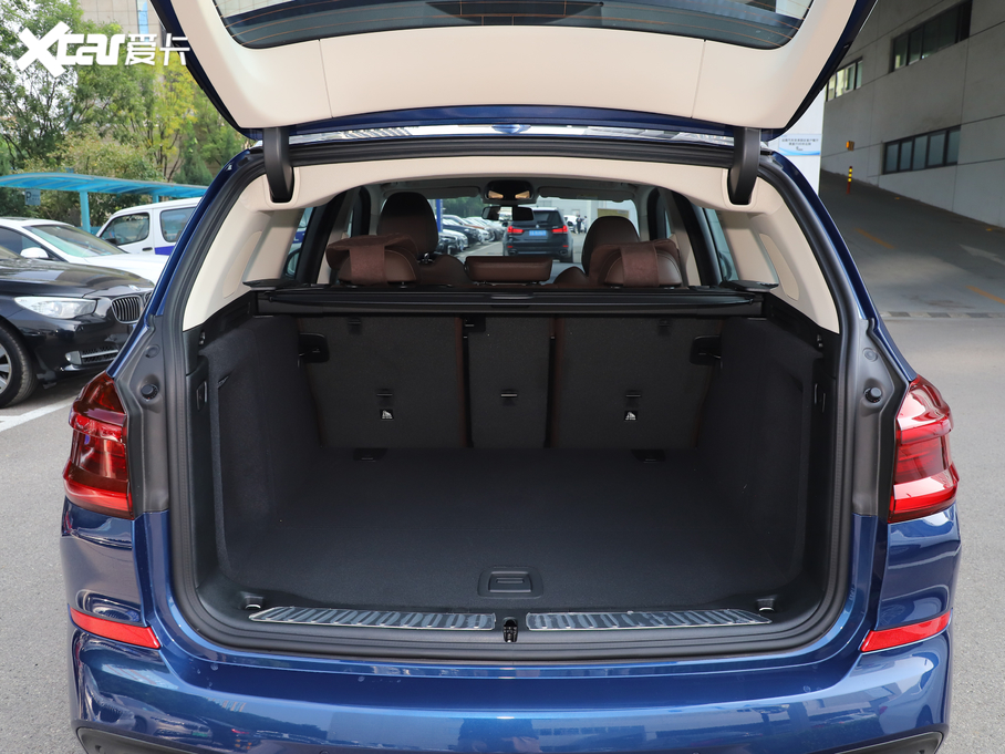 2021RX3 xDrive28i M\b