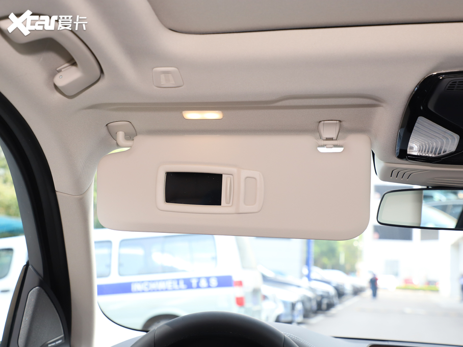 2021RX3 xDrive28i M\b