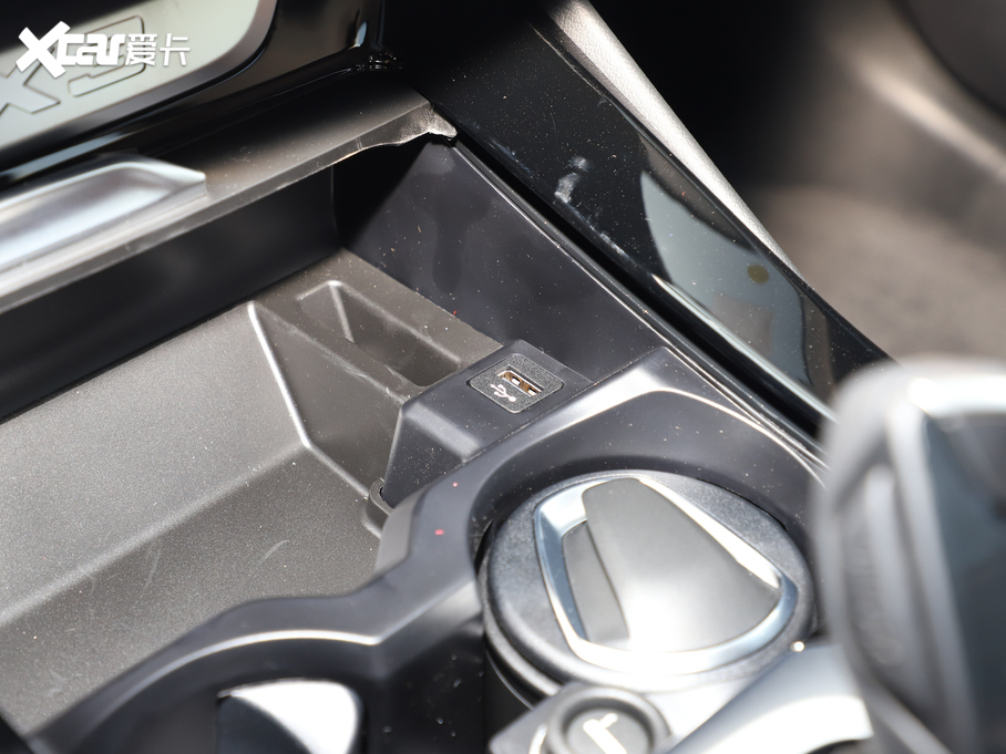 2021RX3 xDrive28i M\b