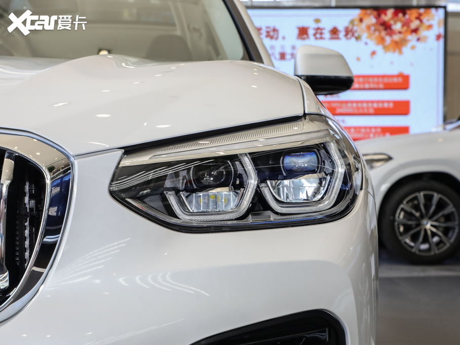 2021RX3 xDrive28i Ab 