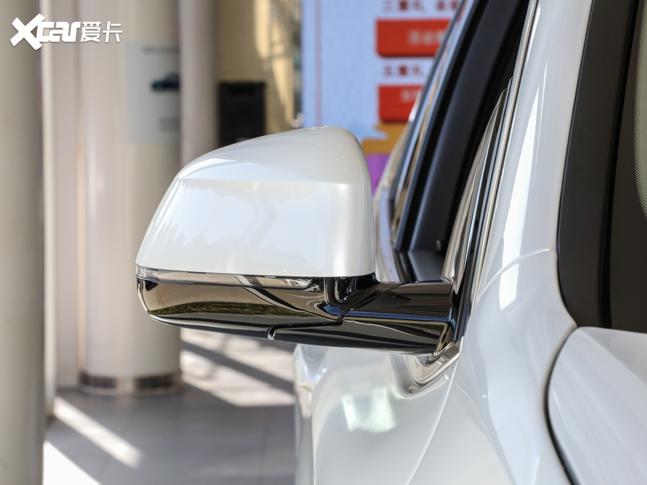 2021RX3 xDrive28i Ab 