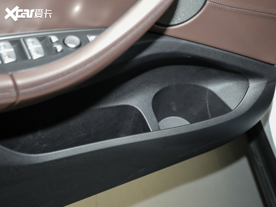 2021RX3 xDrive28i Ab 