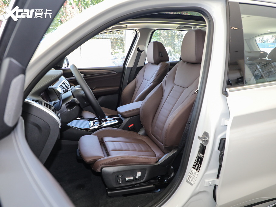 2021RX3 xDrive28i Ab 