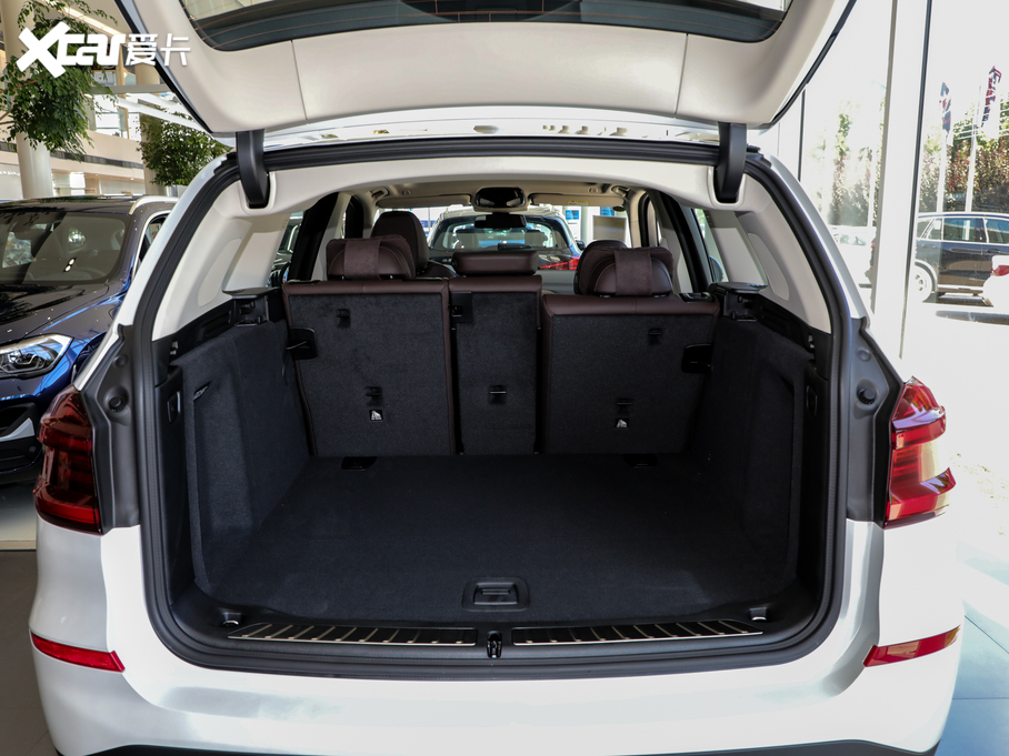 2021RX3 xDrive28i Ab 