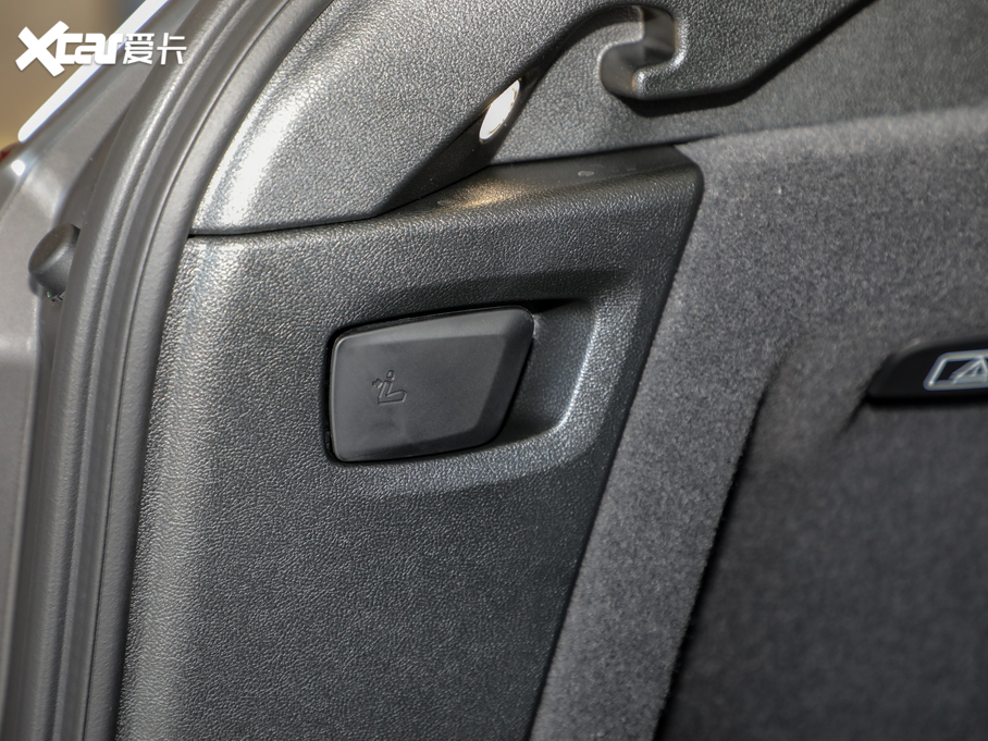 2021RX3 xDrive28i Ab 