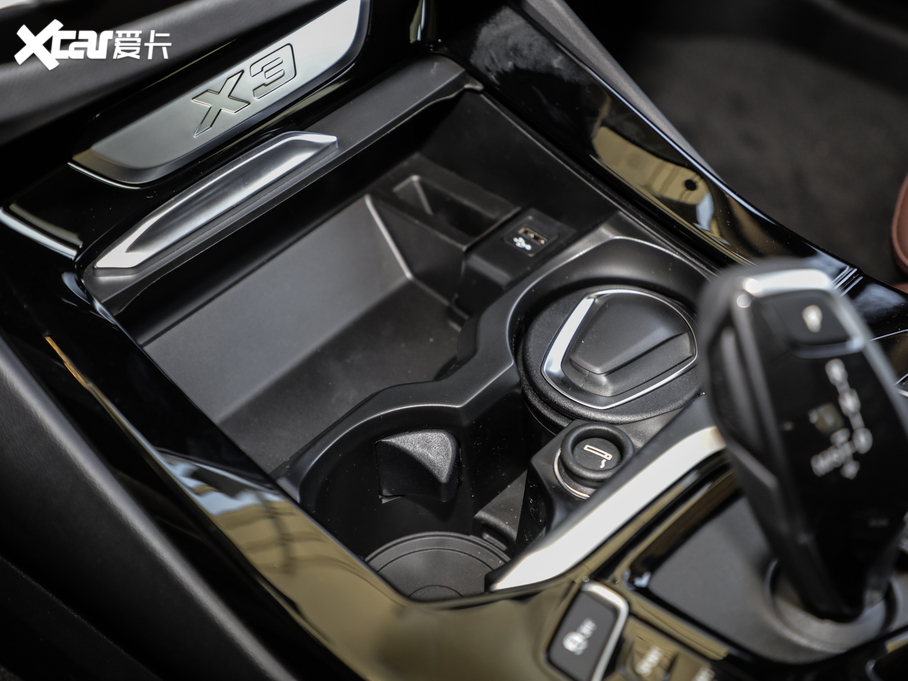 2021RX3 xDrive28i Ab 