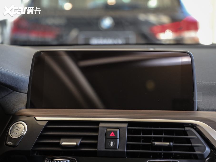 2021RX3 xDrive28i Ab 