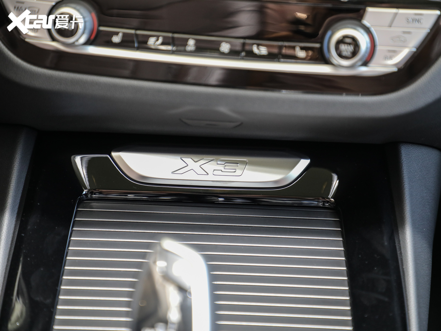 2021RX3 xDrive28i Ab 