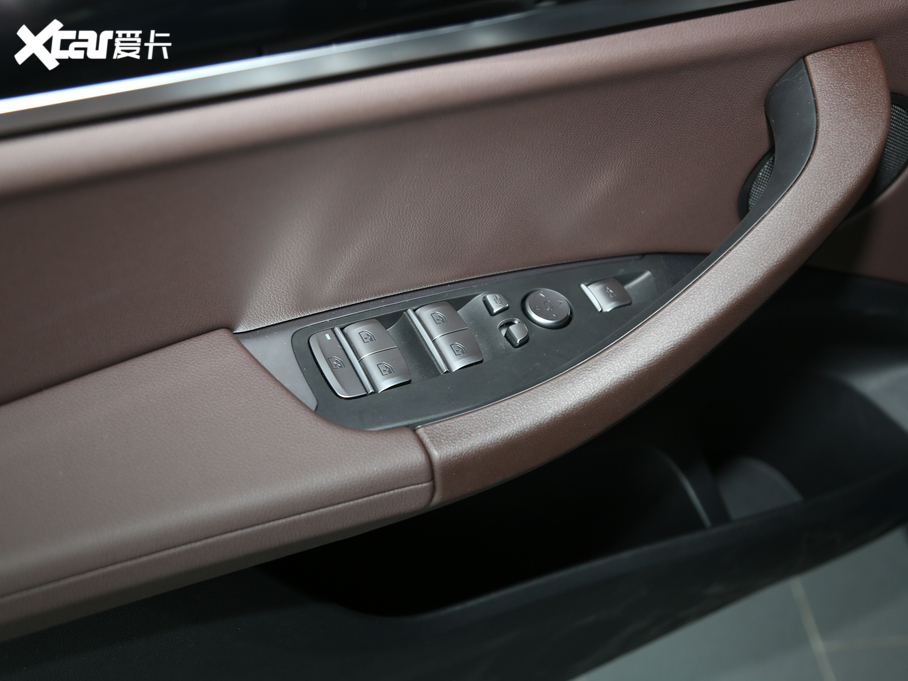 2021RX3 xDrive25i Ab 