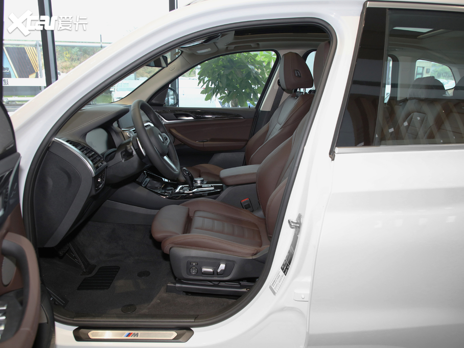 2021RX3 xDrive30i I(lng) M\(yn)(dng)b