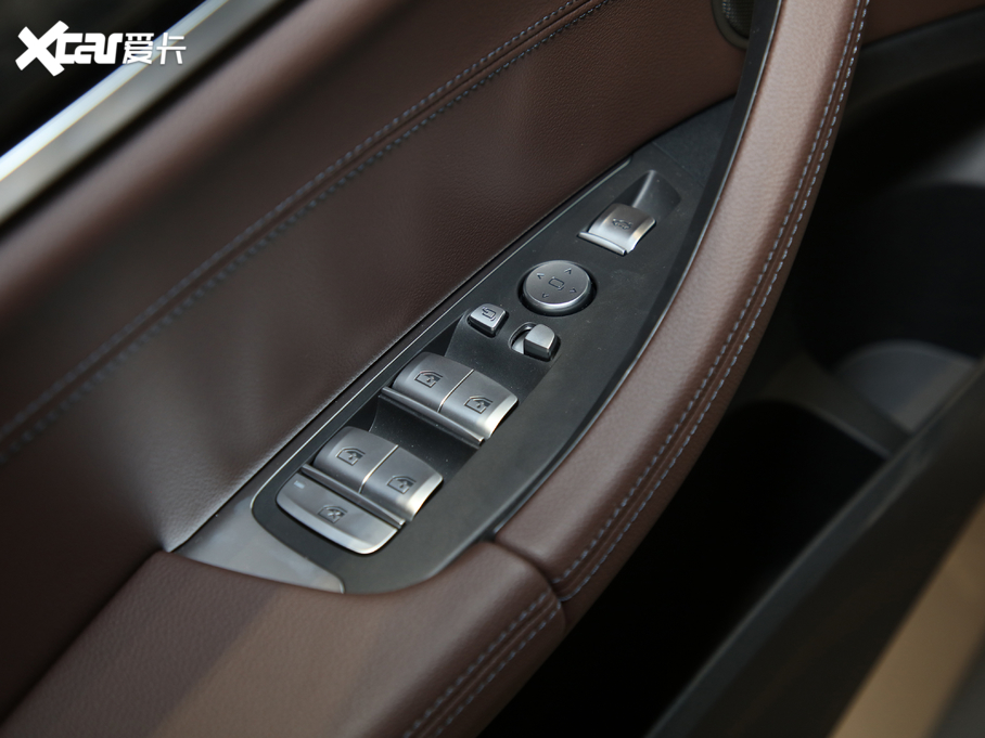 2021RX3 xDrive30i I M\b