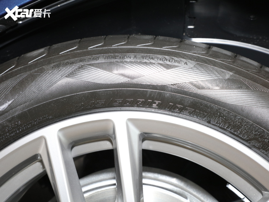 2021RX3 xDrive25i M\b