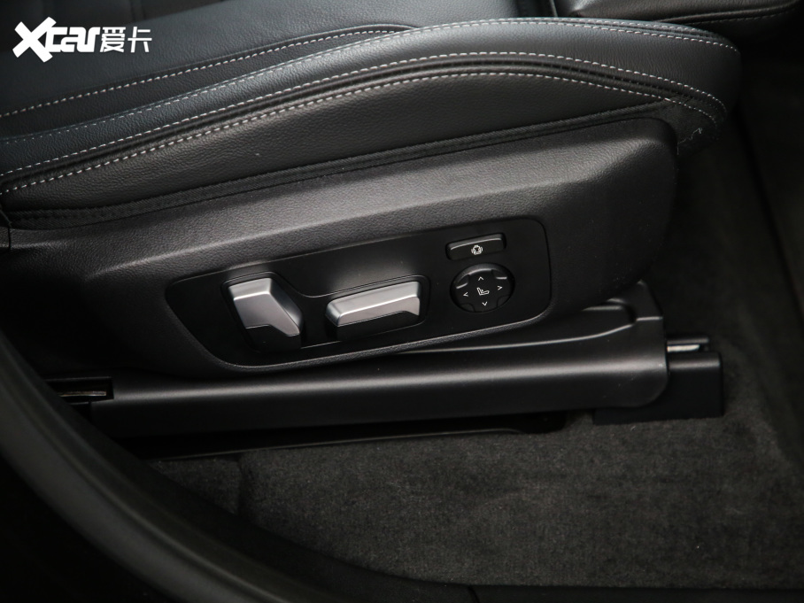 2021RX3 xDrive30i I M\b