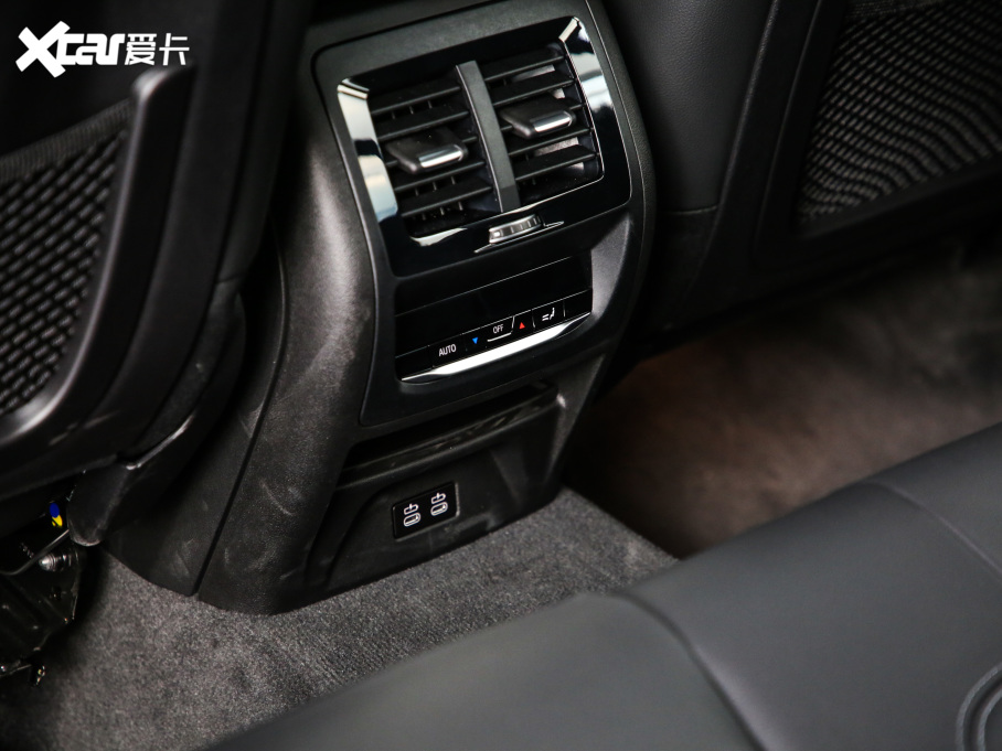 2021RX3 xDrive30i I M\b