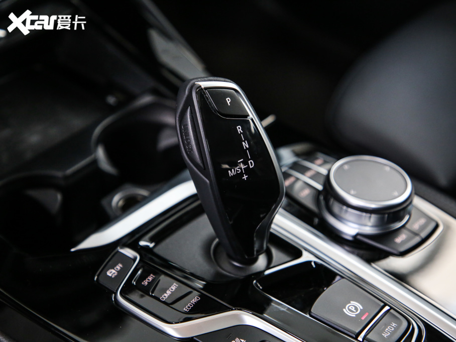 2021RX3 xDrive30i I(lng) M\(yn)b