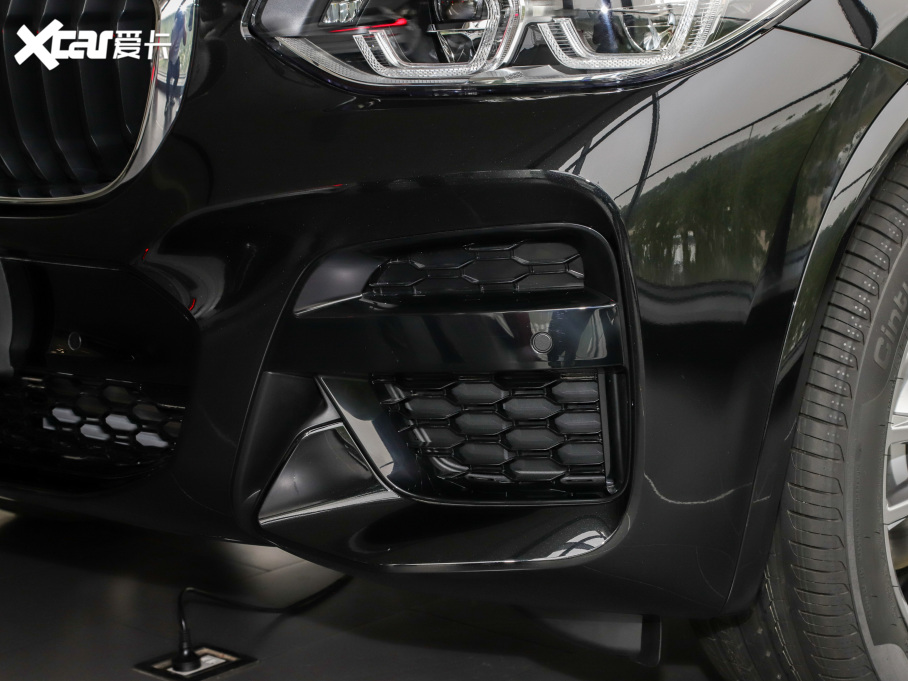 2021RX3 Ŀ xDrive25i M\b