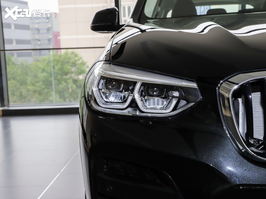 2021RX3 Ŀ xDrive25i M\b