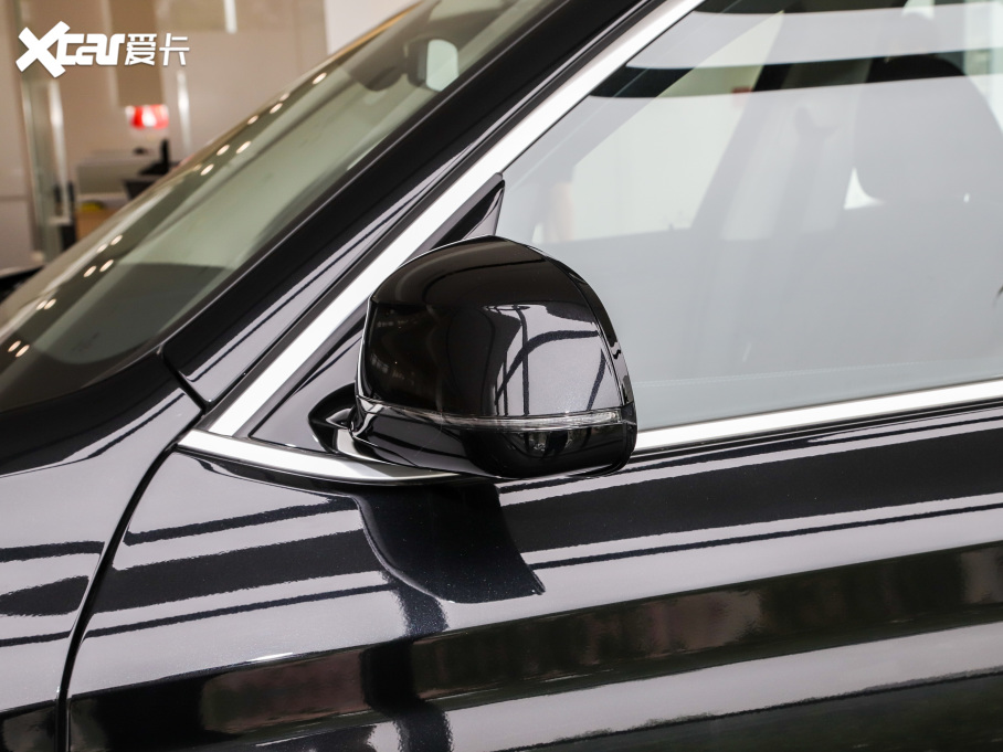 2021RX3 Ŀ xDrive25i M\b