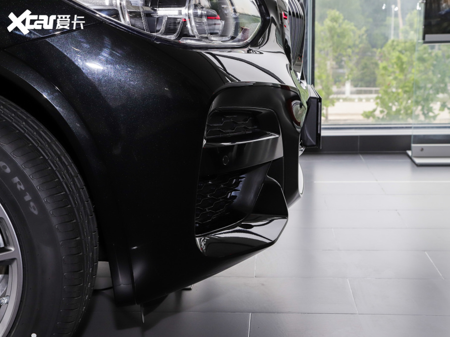 2021RX3 Ŀ xDrive25i M\b