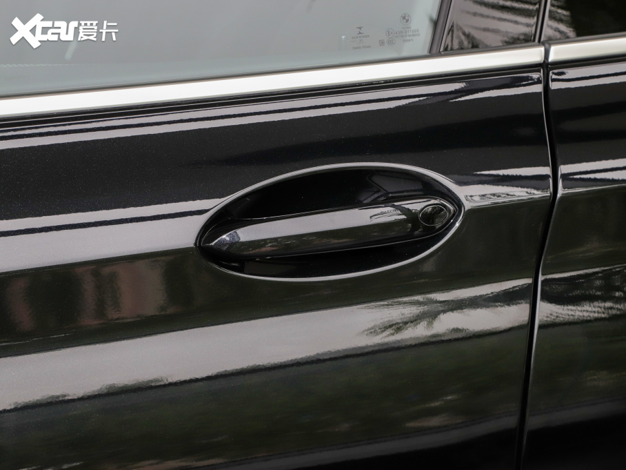 2021RX3 Ŀ xDrive25i M\b