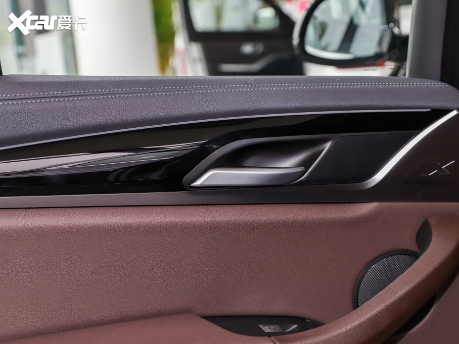 2021RX3 Ŀ xDrive25i M\b