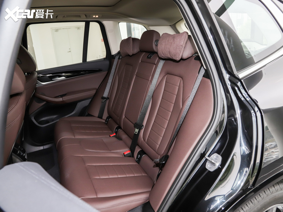 2021RX3 Ŀ xDrive25i M\b