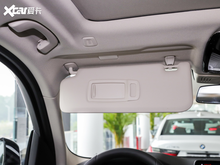 2021RX3 Ŀ xDrive25i M\b