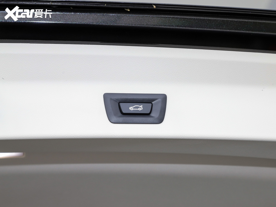 2021RX3 Ŀ xDrive25i M\b