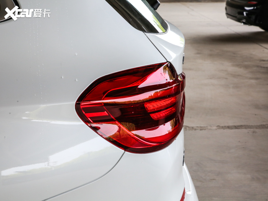 2021RX3 Ŀ xDrive30iI M\b