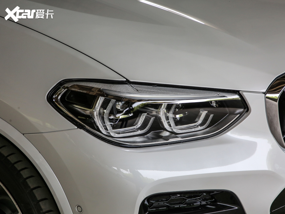 2021RX3 Ŀ xDrive30iI M\b