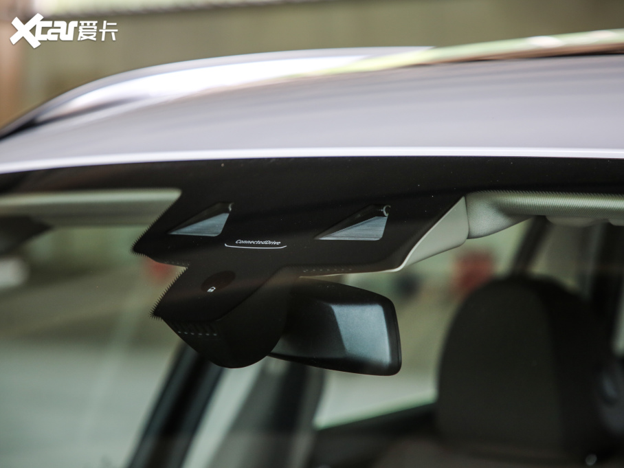 2021RX3 Ŀ xDrive30iI M\b