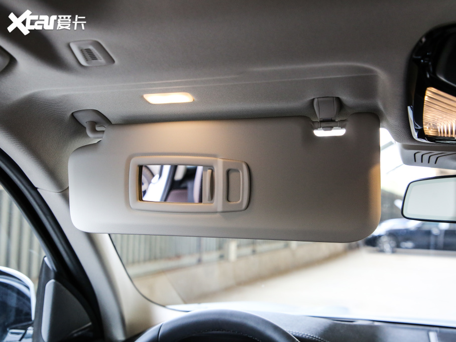 2021RX3 Ŀ xDrive30iI M\b