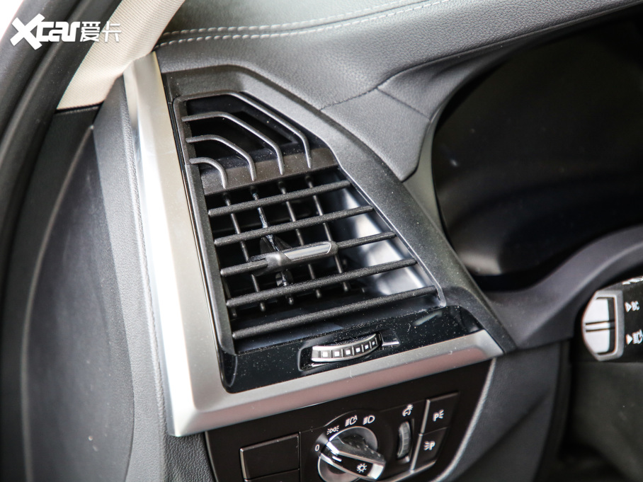 2021RX3 Ŀ xDrive30iI M\b