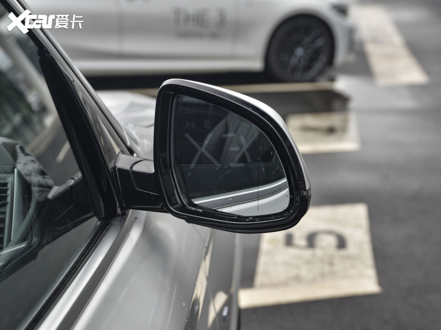 2021RX3 Ŀ xDrive28i M\b