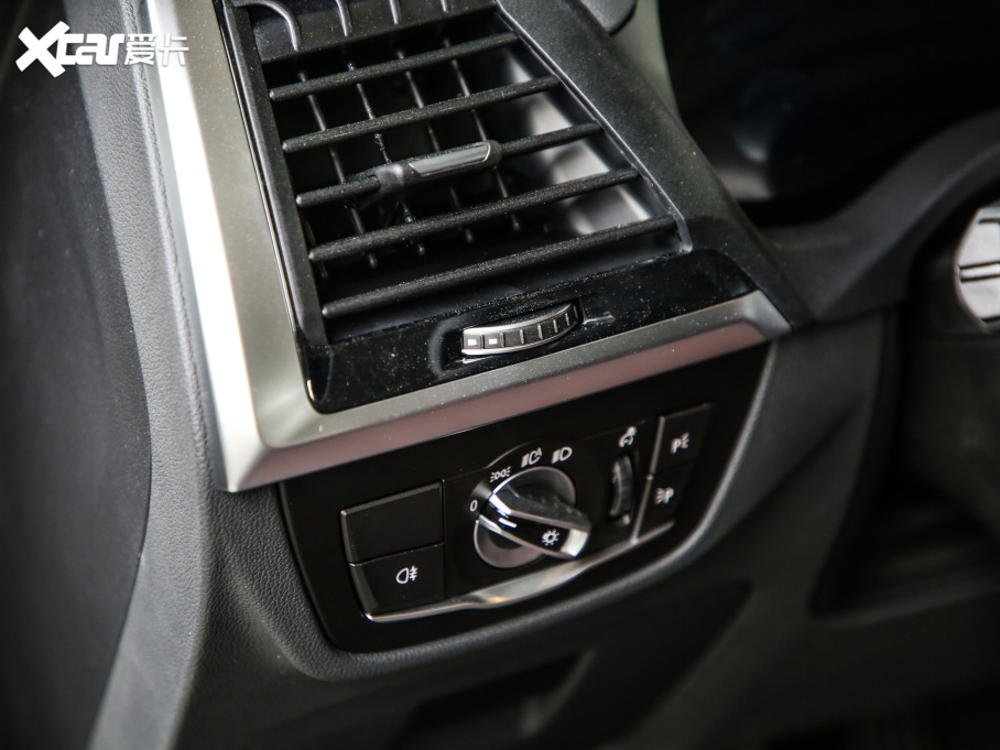 2021RX3 Ŀ xDrive25i Ab