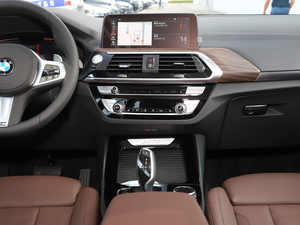 2021xDrive28i M\b п_