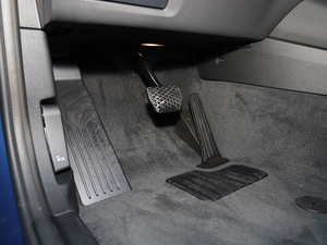 2021xDrive28i M\b п؅^(q)