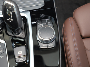 2021xDrive28i M\b п؅^