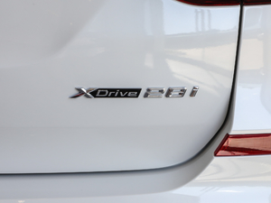 2021xDrive28i Ab  ^