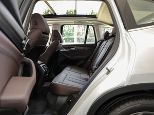 2021xDrive28i Ab  ſg