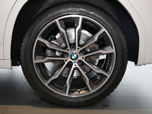 2021xDrive30i I M\b ݆Ȧ