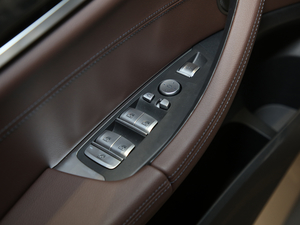 2021xDrive30i I M\b п؅^