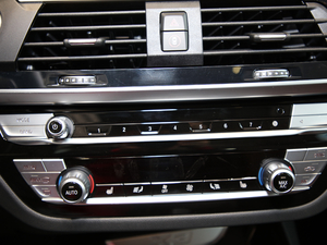 2021xDrive30i I M\b п؅^