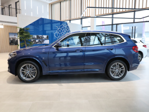 2021xDrive25i M\(yn)b (c)