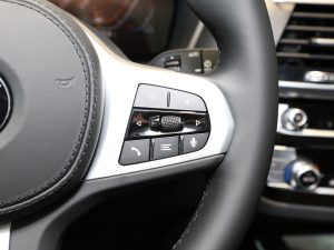 2021xDrive25i M\b п؅^