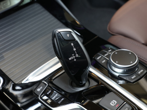 2021xDrive25i M\b QU