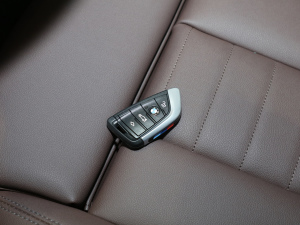 2021xDrive25i M\(yn)b ܇耳