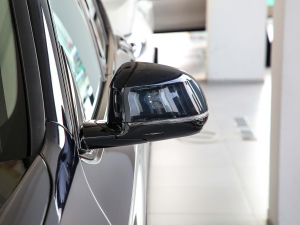 2021xDrive30i I(lng) M\(yn)(dng)b ҕR