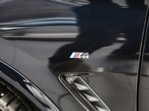 2021xDrive30i I M\b ^