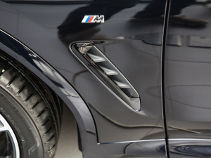 2021xDrive30i I M\b ^